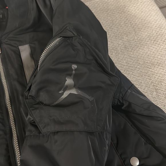 Jordan lined bomber jacket men’s size large - Picture 4 of 16